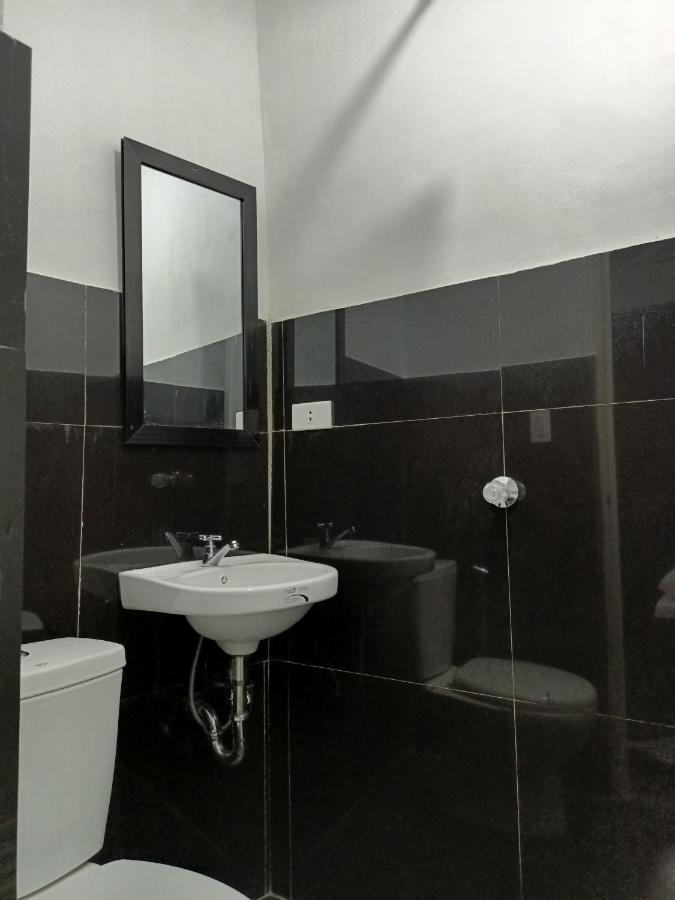 Ludy'S 2 Pension House Carles 외부 사진