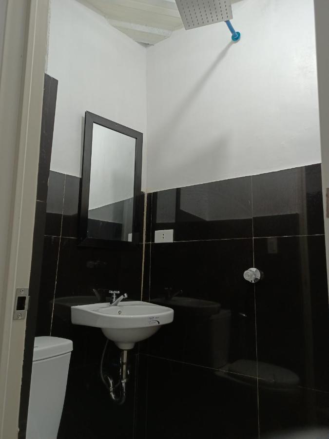 Ludy'S 2 Pension House Carles 외부 사진